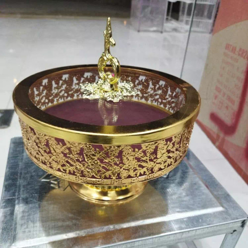 شکلات خوری پایه دار طلایی